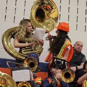 Meet your Posher, Emma